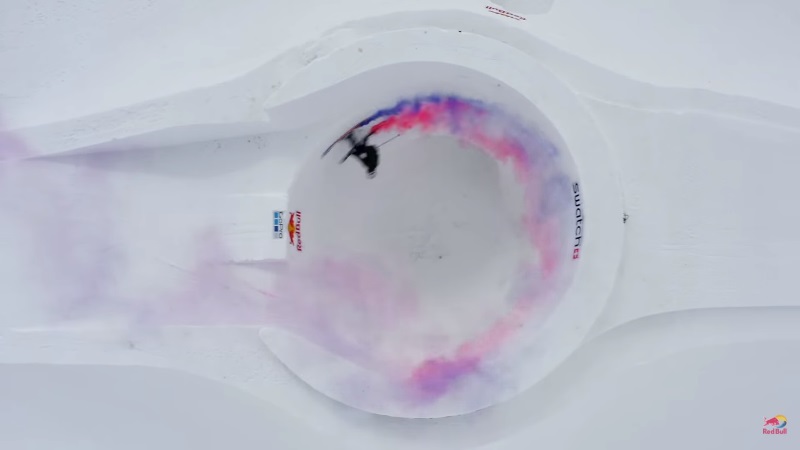 Snowboardes y esquiadores le ponen color al 