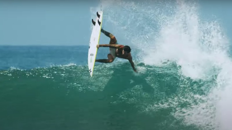 Las mejores Free Surf Sessions de Filipe Toledo en 2023