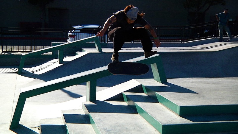 Park session del team Dickies Skateboarding en California