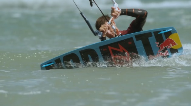 aaron-hadlow-kite